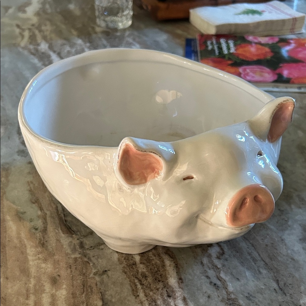 Ceramic Pier 1 Pig-Shaped Bowl
